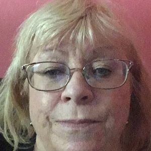 Meet your Posher, Peggy